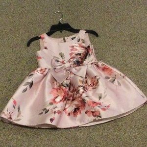 Floral print dress. Sz. 4. Pink. Like New!